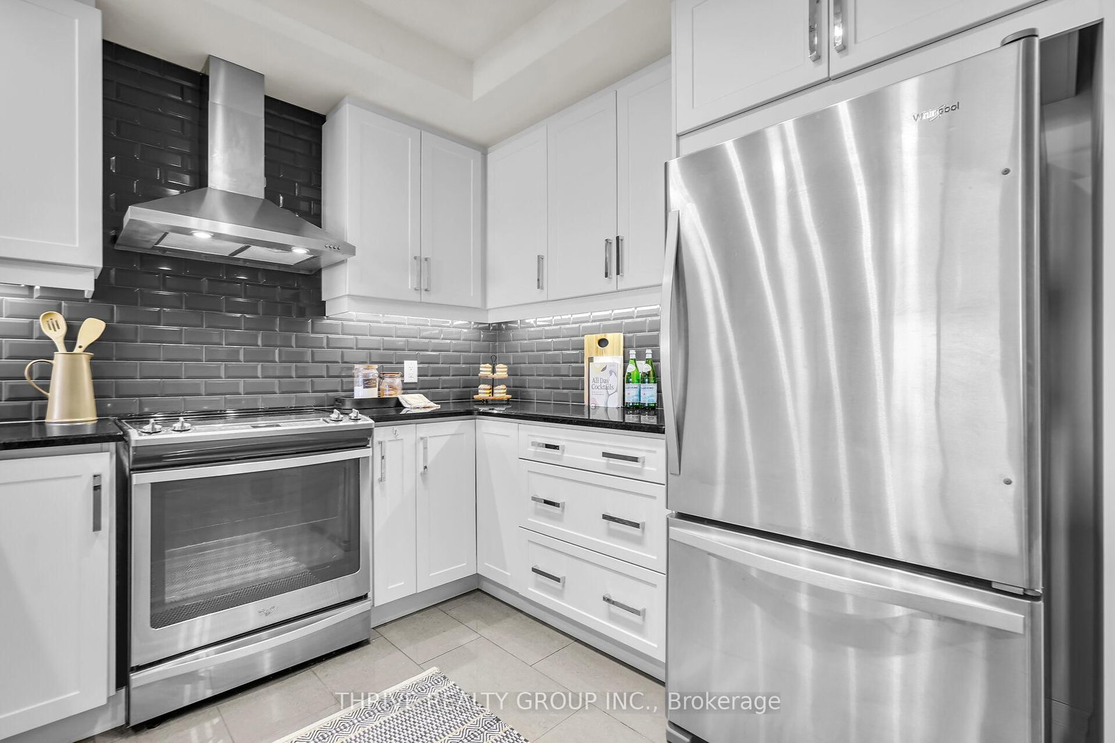 505 Talbot Street, Unit 2202 - Photo 5