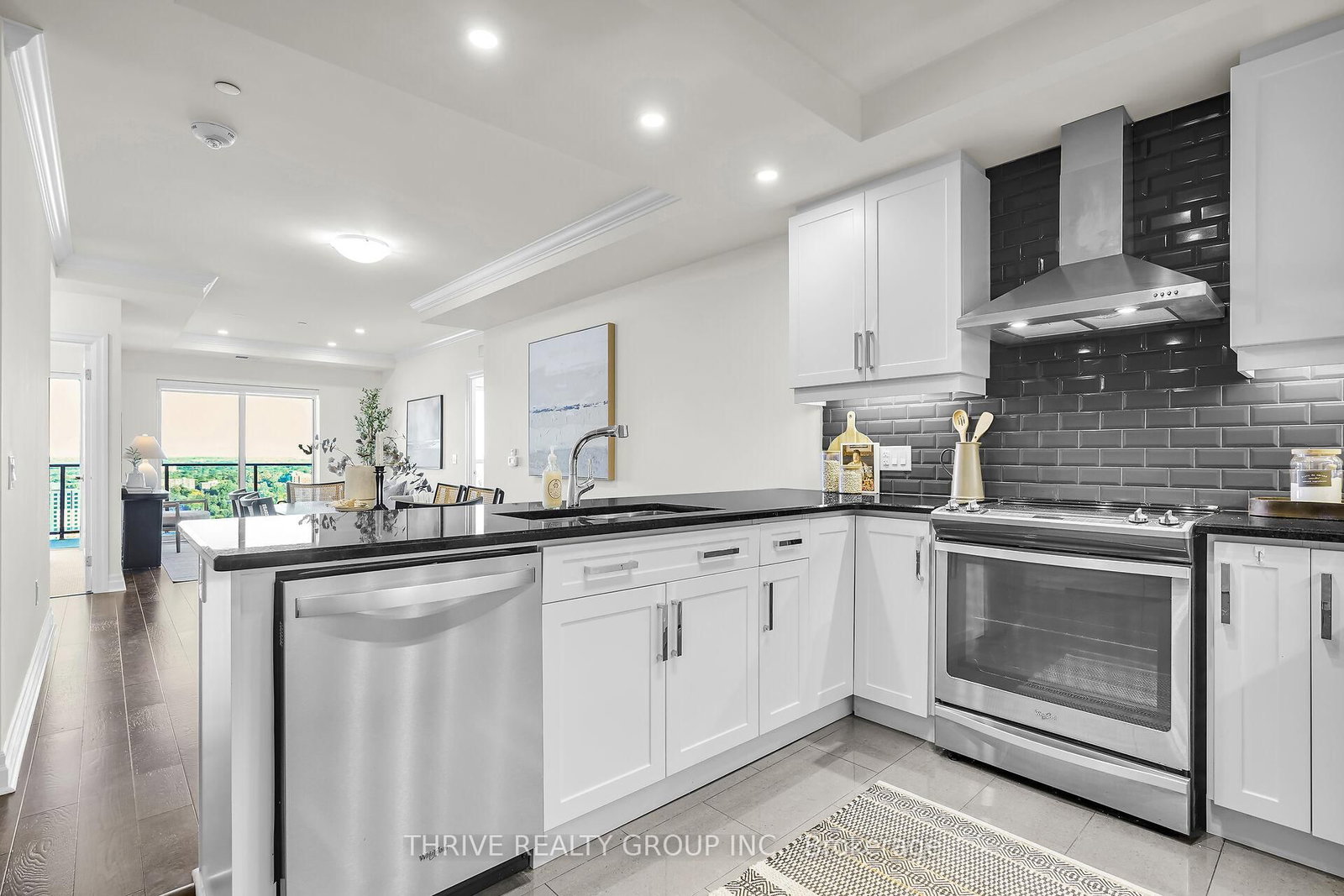 505 Talbot Street, Unit 2202 - Photo 6