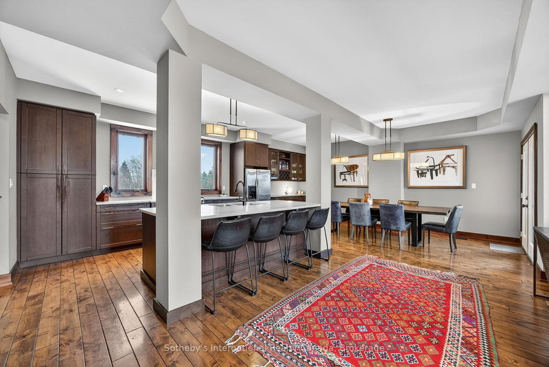 119 Venture Blvd, Blue Mountains, L9Y 0B6 | Image 3