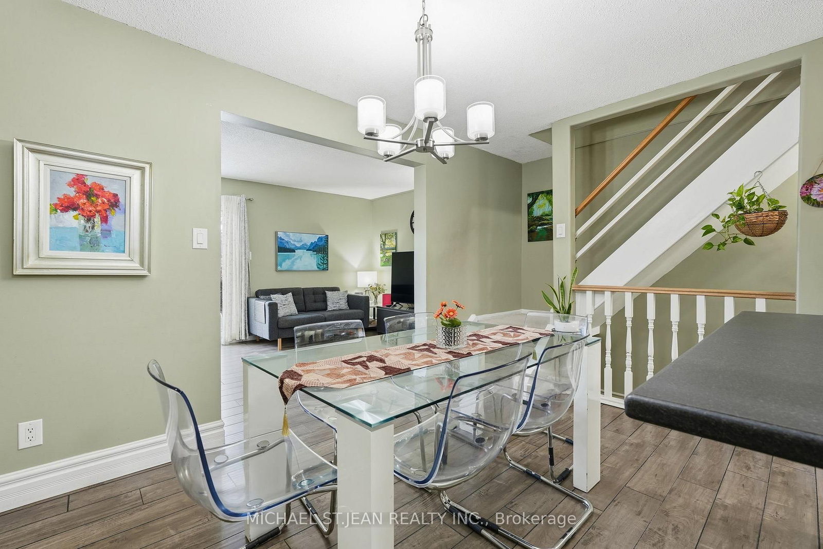 Townhouse for sale at 30-1440 Garth Street, Hamilton, Ontario, L9B 1R6 - Falkirk - MLS: X12681560