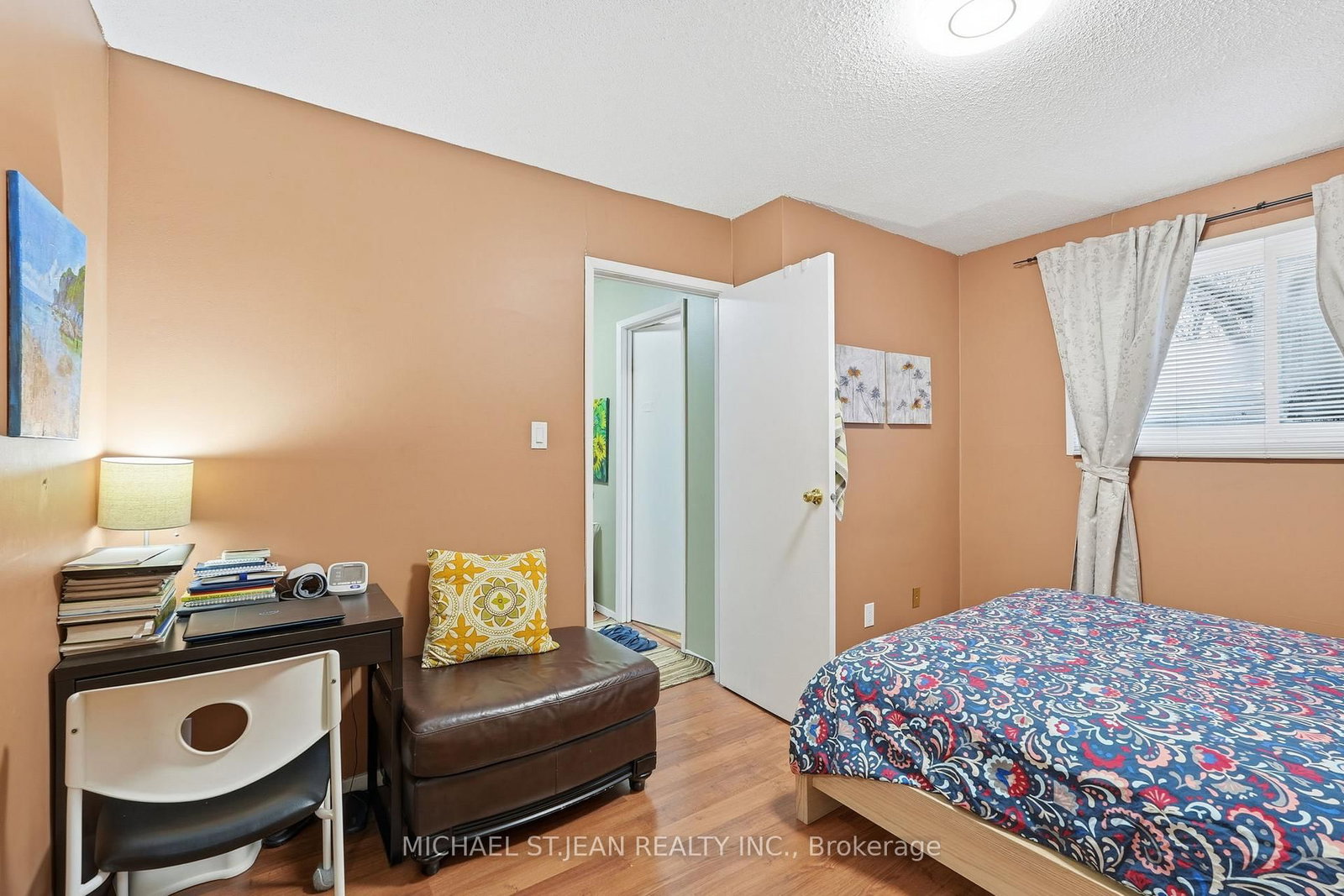 Townhouse for sale at 30-1440 Garth Street, Hamilton, Ontario, L9B 1R6 - Falkirk - MLS: X12681560