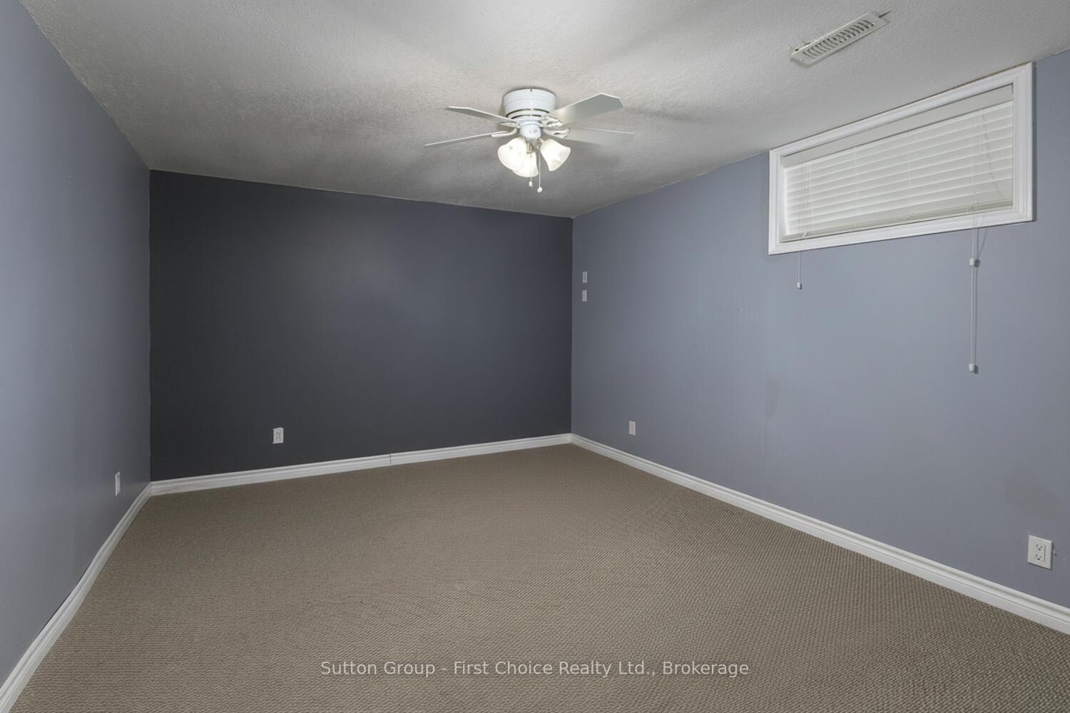 Detached House for sale at 70 Kenton Street, West Perth, Ontario, N0K 1N0 - Mitchell - MLS: X12681876