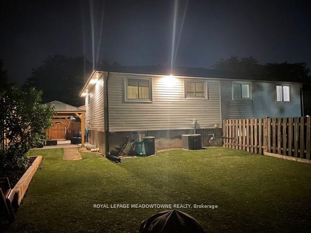 Listing Image 18