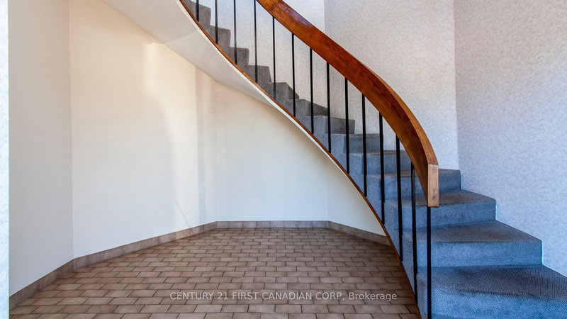 1 - 580 Clarke Rd, London East, N5V 3K5 | Image 3