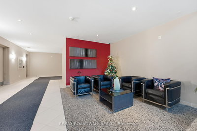 908-138 Somerset Street West, Ottawa, Ontario image-0-4