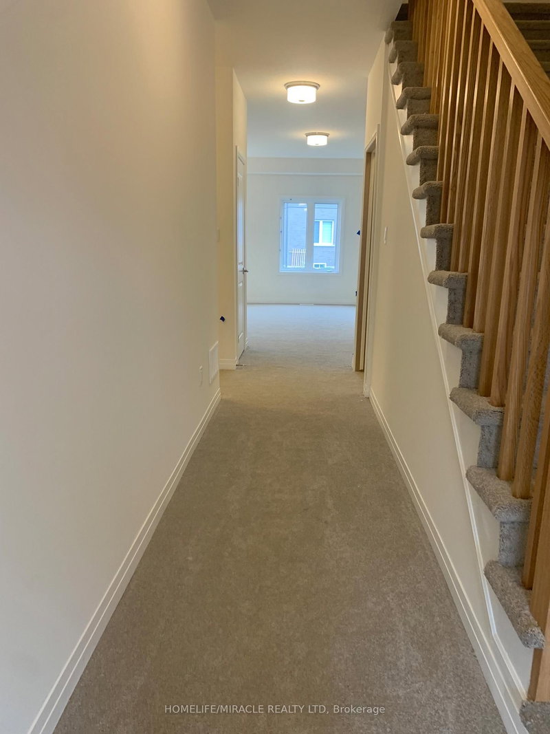 60 Mckernan Ave, Brantford, N3V 0C2 | Image 2