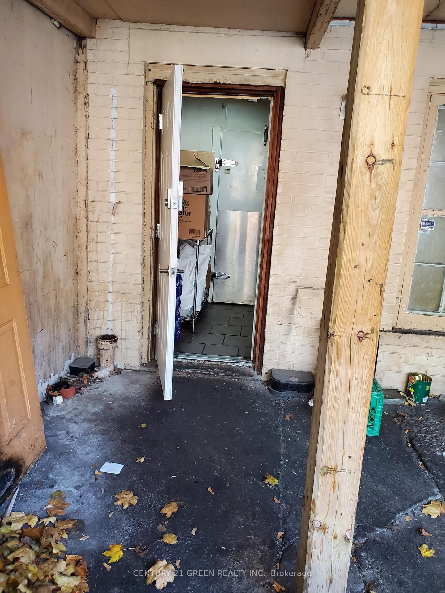 1028 King Street W - Photo 7