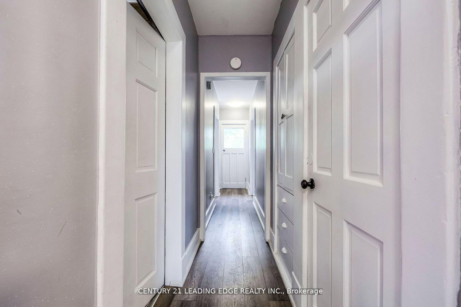 Detached House for sale at 214 Aylmer Street, Peterborough, Ontario, K9J 3K4 - Town Ward 3 - MLS: X12684970