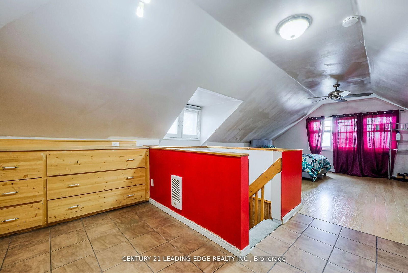 Detached House for sale at 214 Aylmer Street, Peterborough, Ontario, K9J 3K4 - Town Ward 3 - MLS: X12684970