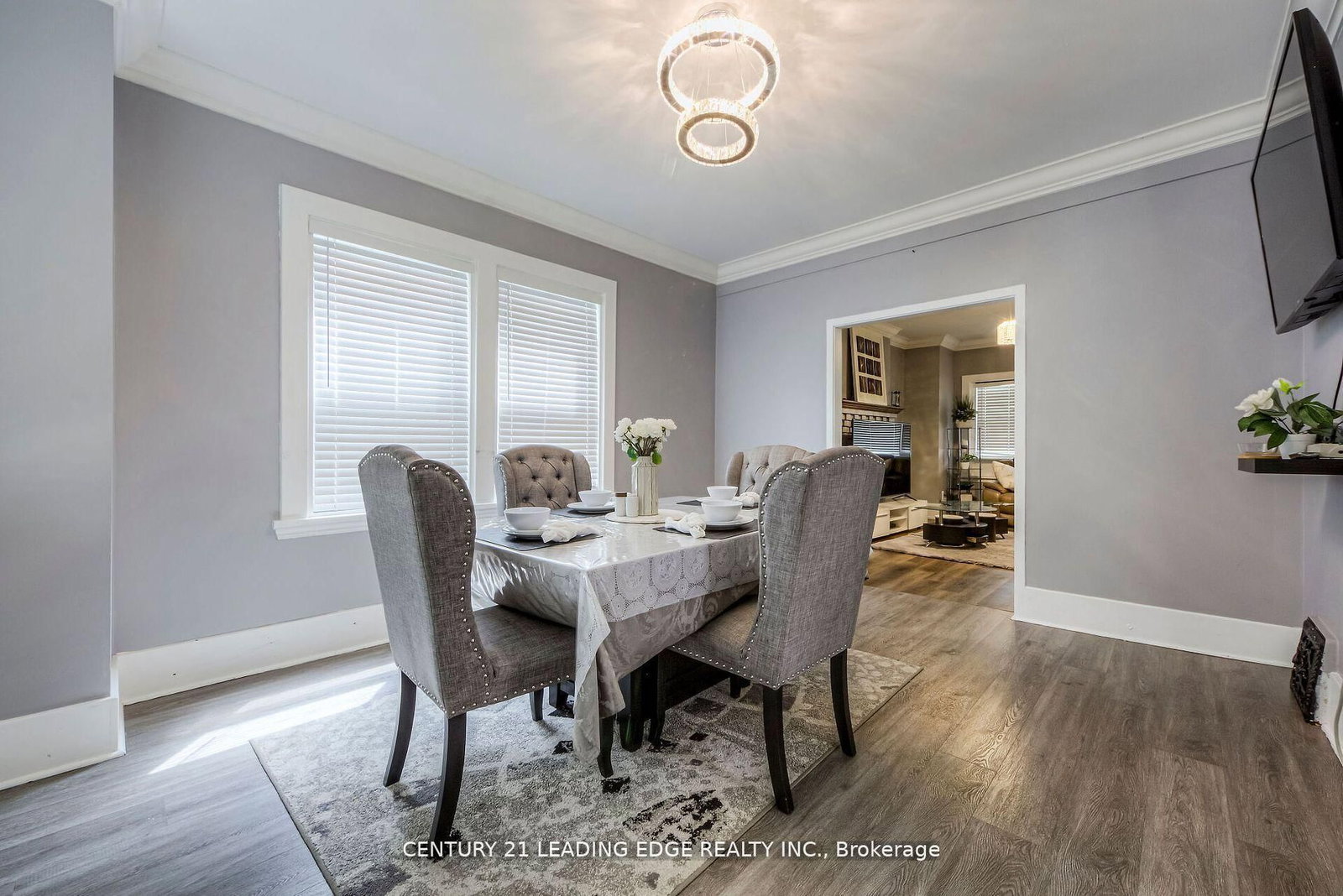 Detached House for sale at 214 Aylmer Street, Peterborough, Ontario, K9J 3K4 - Town Ward 3 - MLS: X12684970