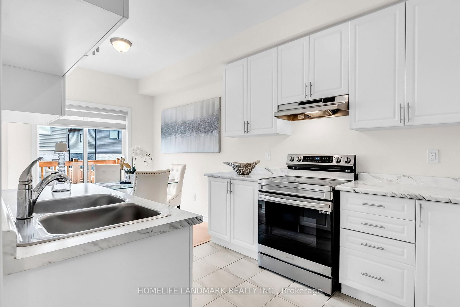 Townhouse for sale at 21 Sapphire Way, Thorold, Ontario, L0S 1A0 - Rolling Meadows - MLS: X12685172