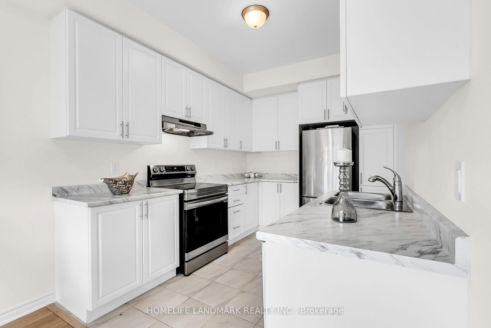 Townhouse for sale at 21 Sapphire Way, Thorold, Ontario, L0S 1A0 - Rolling Meadows - MLS: X12685172