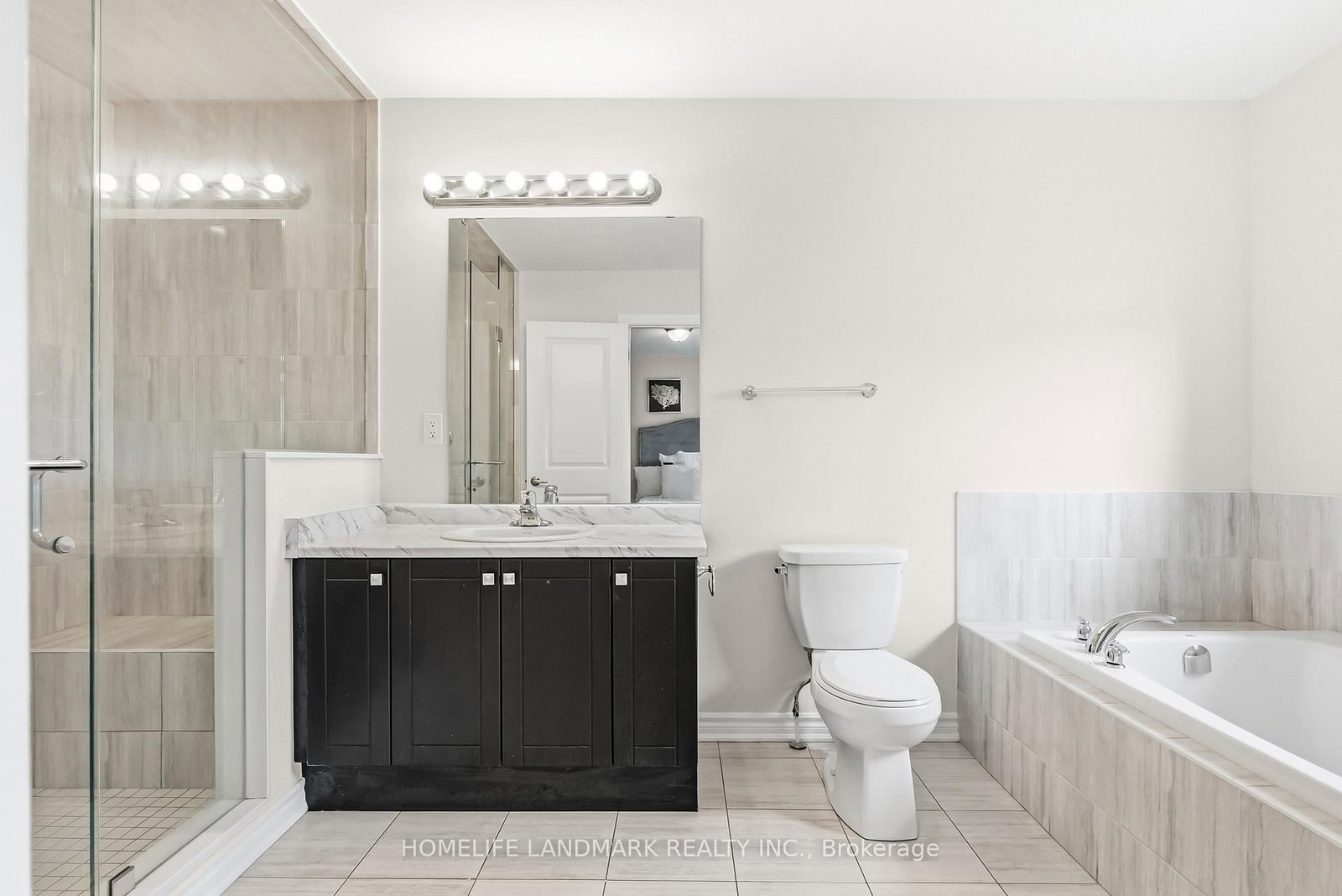 Townhouse for sale at 21 Sapphire Way, Thorold, Ontario, L0S 1A0 - Rolling Meadows - MLS: X12685172