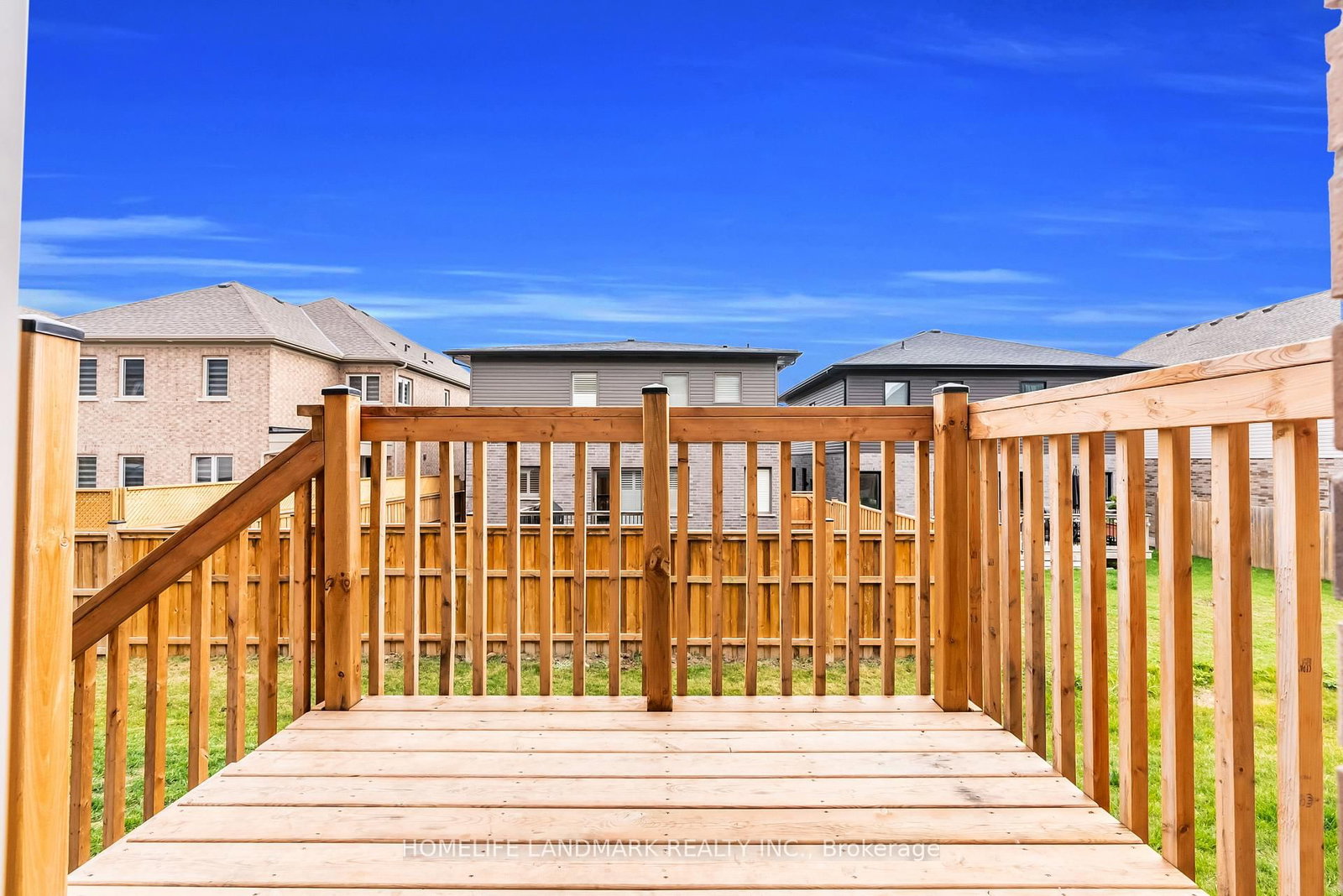 Townhouse for sale at 21 Sapphire Way, Thorold, Ontario, L0S 1A0 - Rolling Meadows - MLS: X12685172