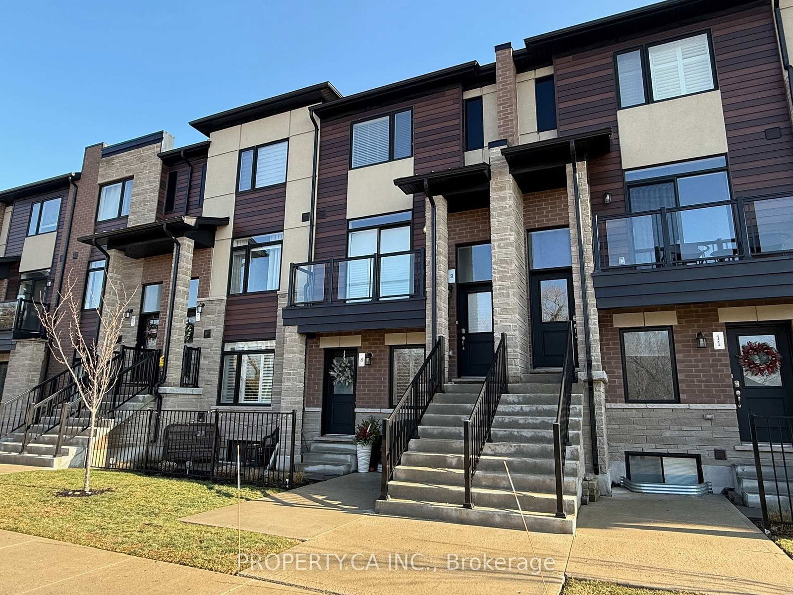 590 North Service Road, Unit 9 - Photo 2