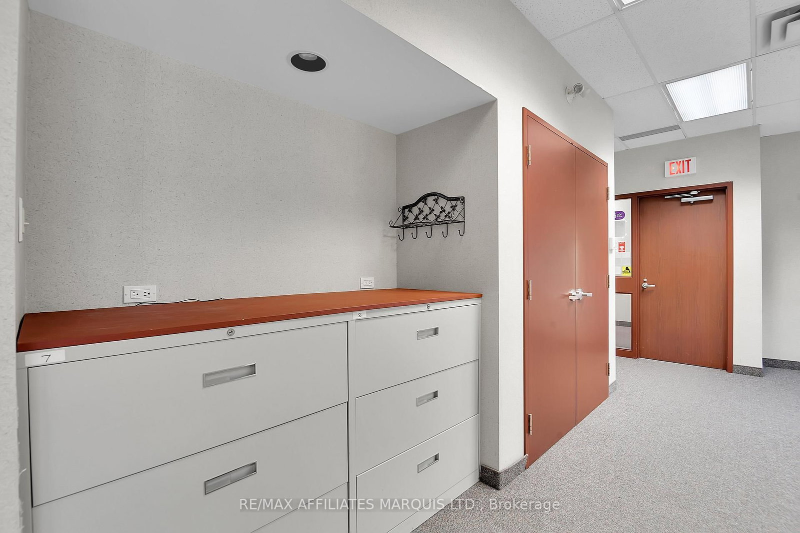 55 WATER Street W, Unit 350 - Photo 16