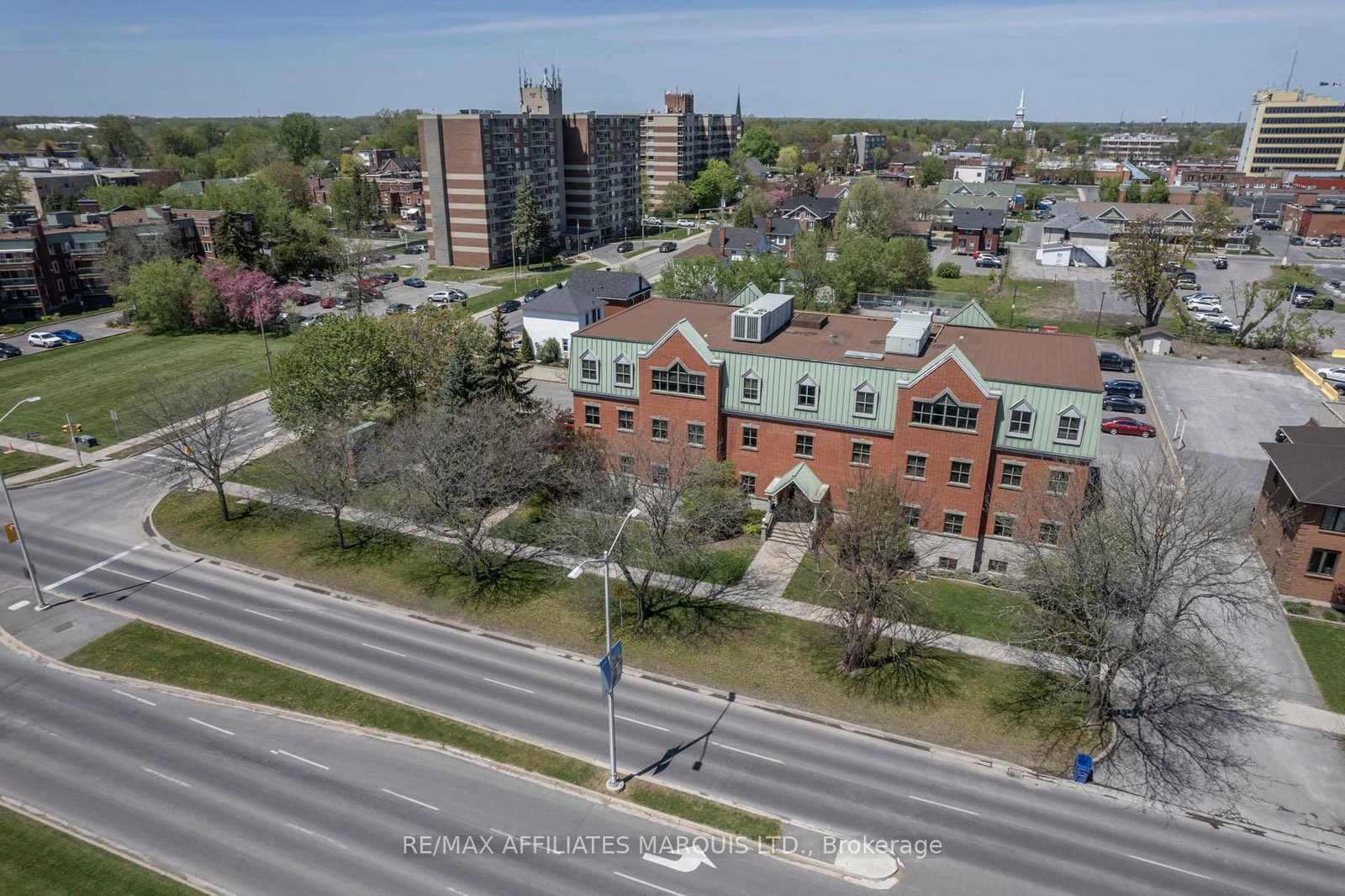 55 WATER Street W, Unit 350 - Photo 2