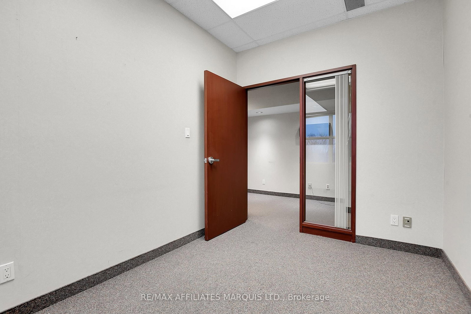 55 WATER Street W, Unit 350 - Photo 22