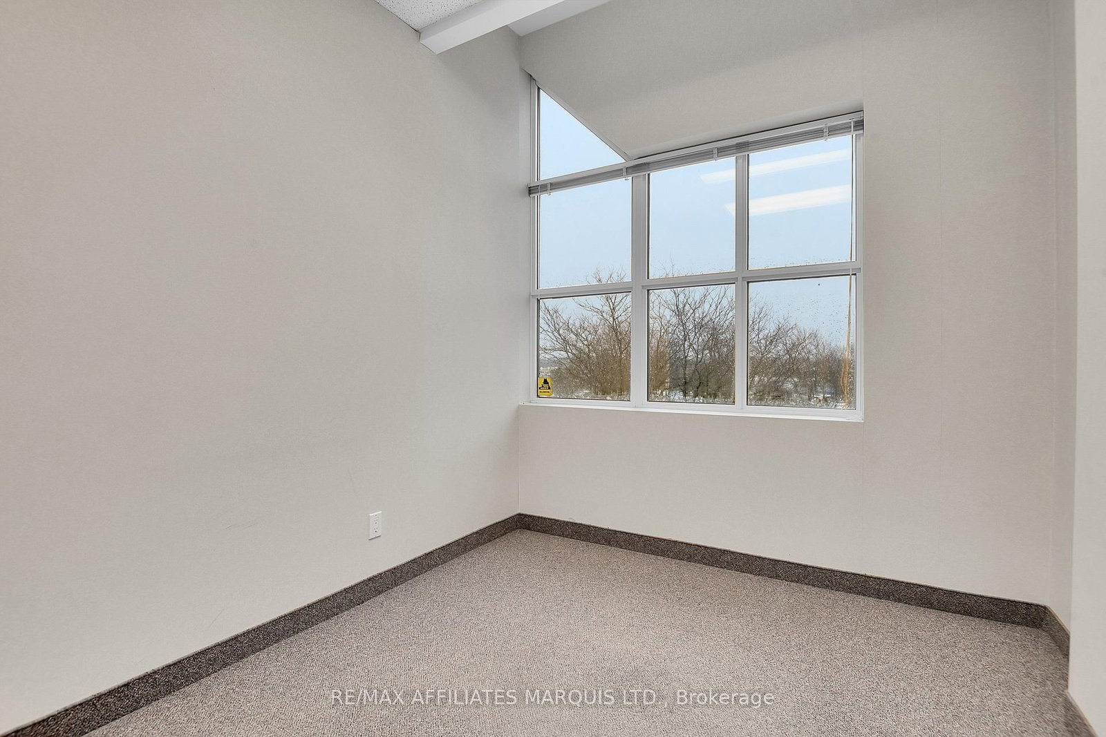 55 WATER Street W, Unit 350 - Photo 25