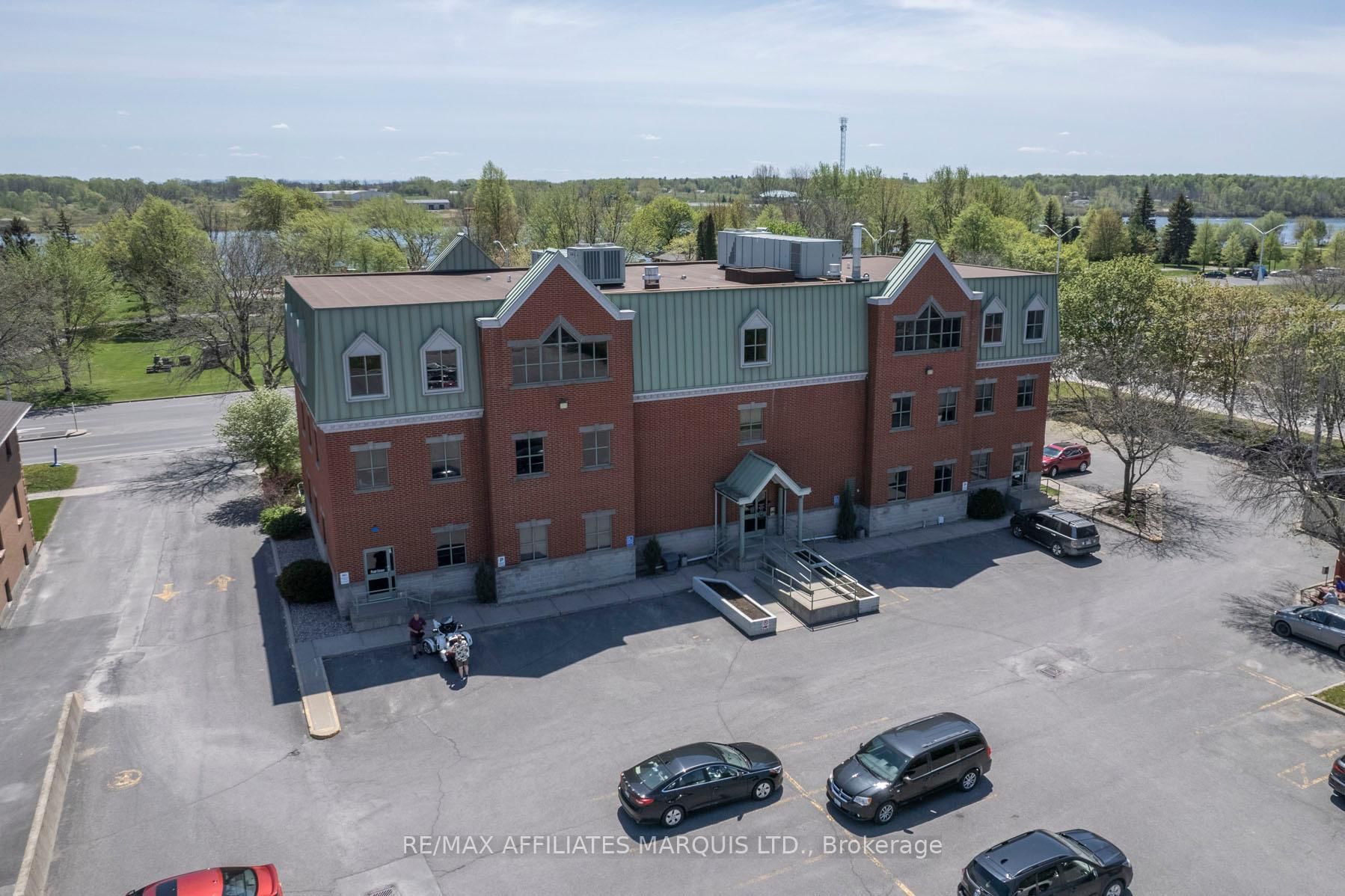 55 WATER Street W, Unit 350