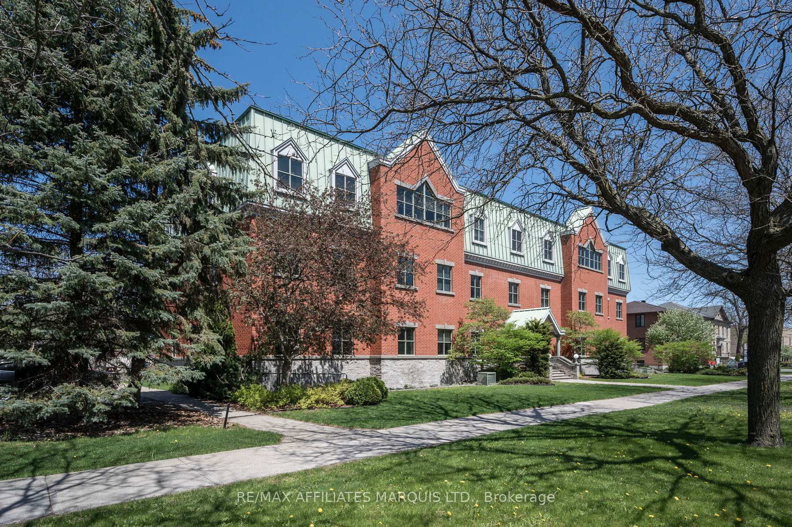 55 WATER Street W, Unit 350 - Photo 7