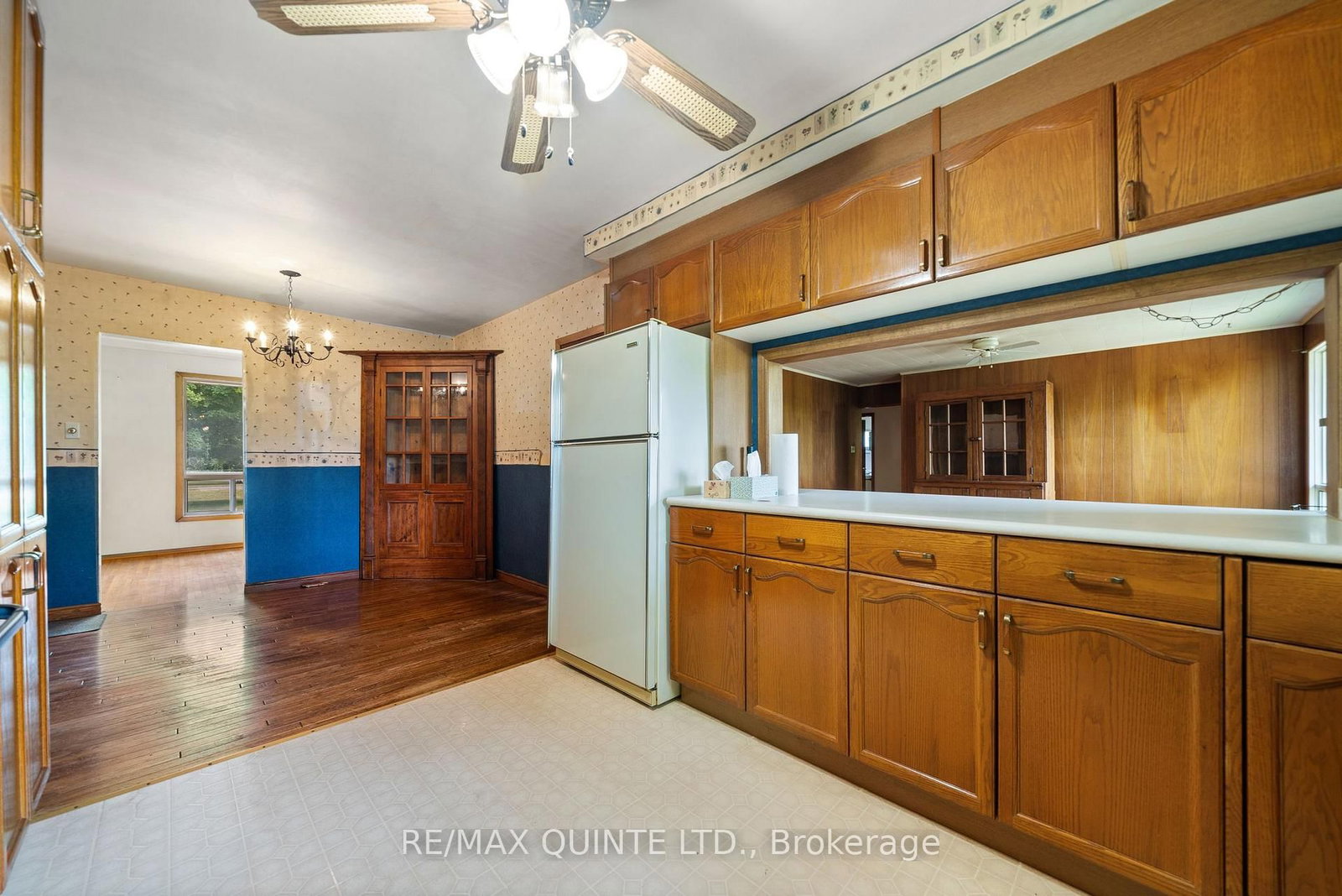 1462 County Road 12 • Prince Edward County, ON photo 15