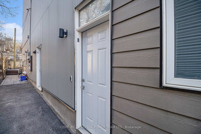 B - 453 Booth Street