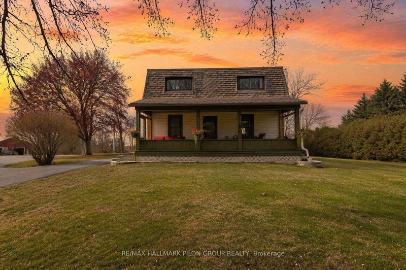 home for sale on 3172 8th Line Road