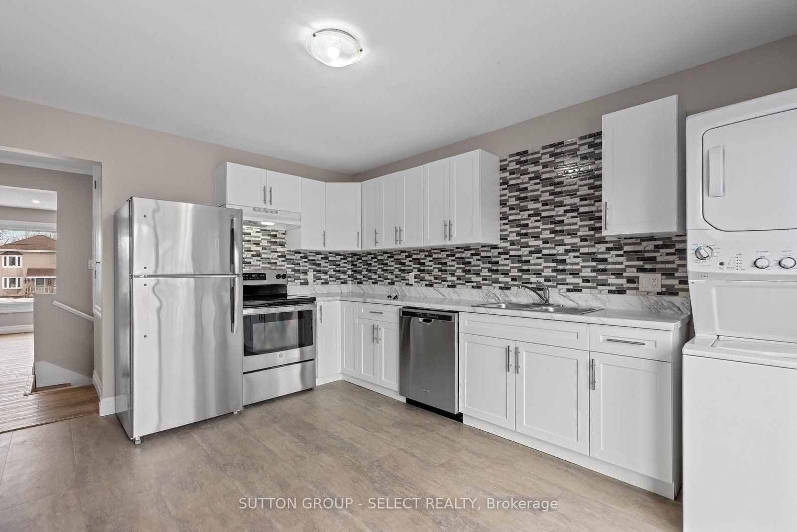 296 Huron Street W • South Huron, ON photo 13