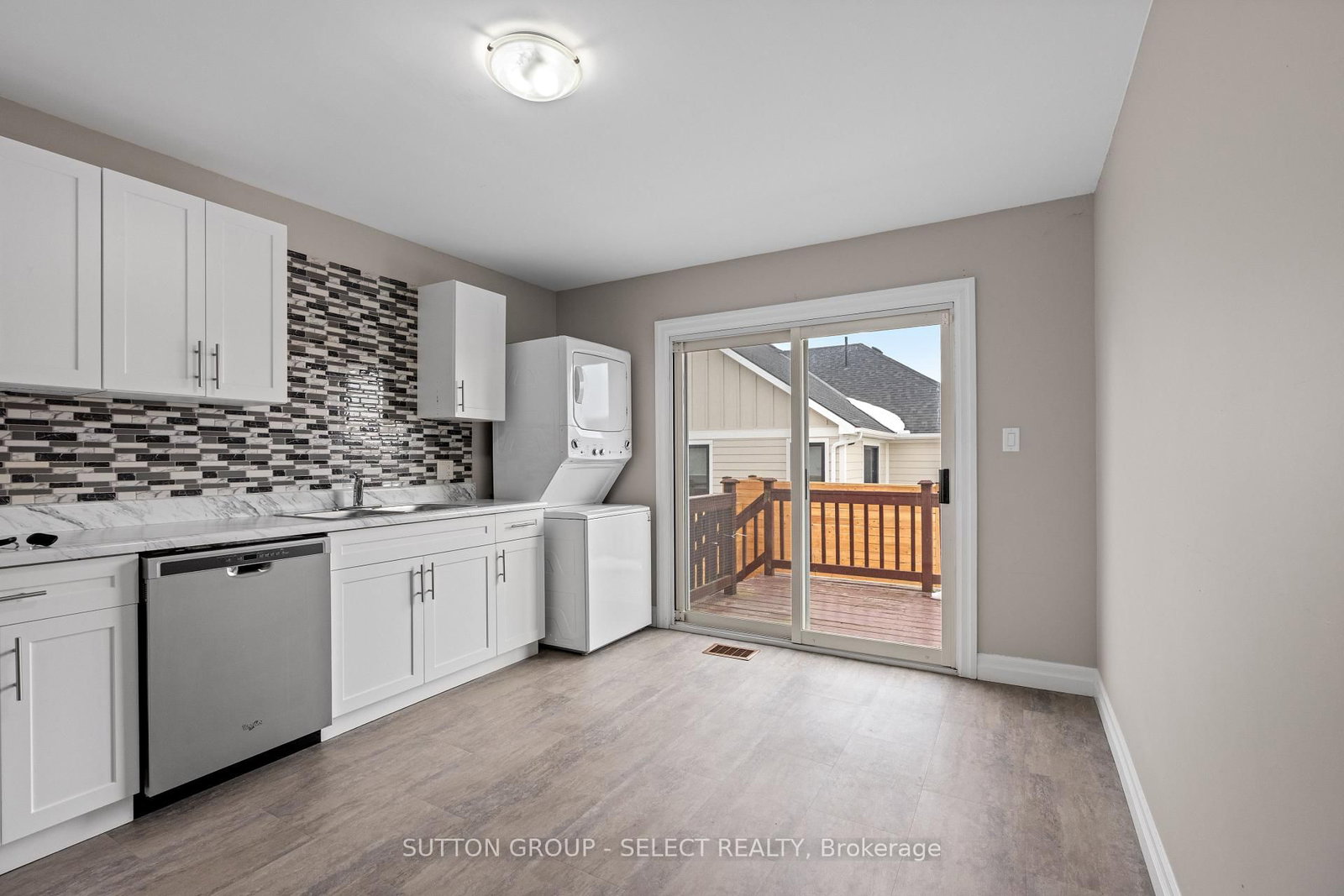 296 Huron Street W • South Huron, ON photo 14