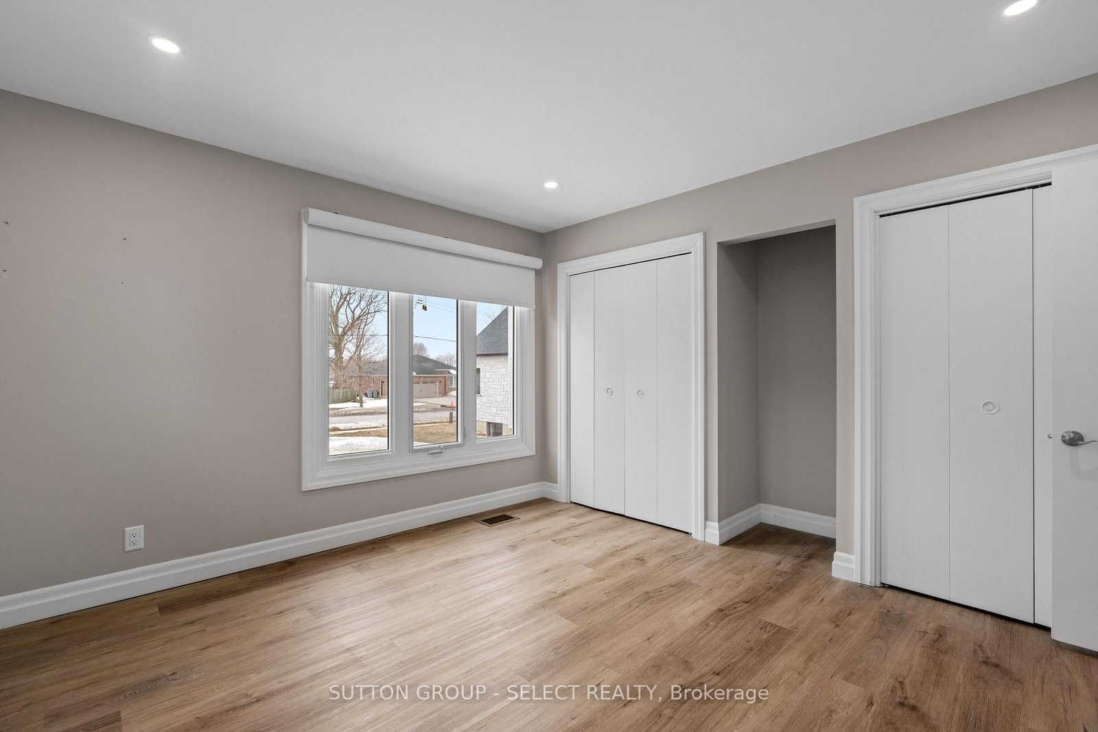 296 Huron Street W • South Huron, ON photo 16