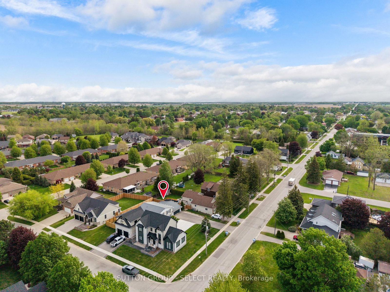 296 Huron Street W • South Huron, ON photo 43
