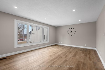 296 Huron Street W • South Huron, ON photo 8