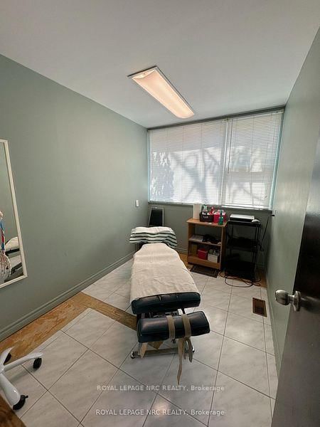 4213/4207 Drummond Road - Photo 10