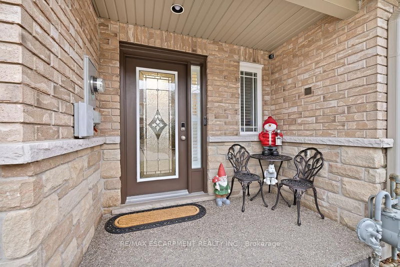 84 Periwinkle Dr, Hamilton, L0R 1P0 | Image 3