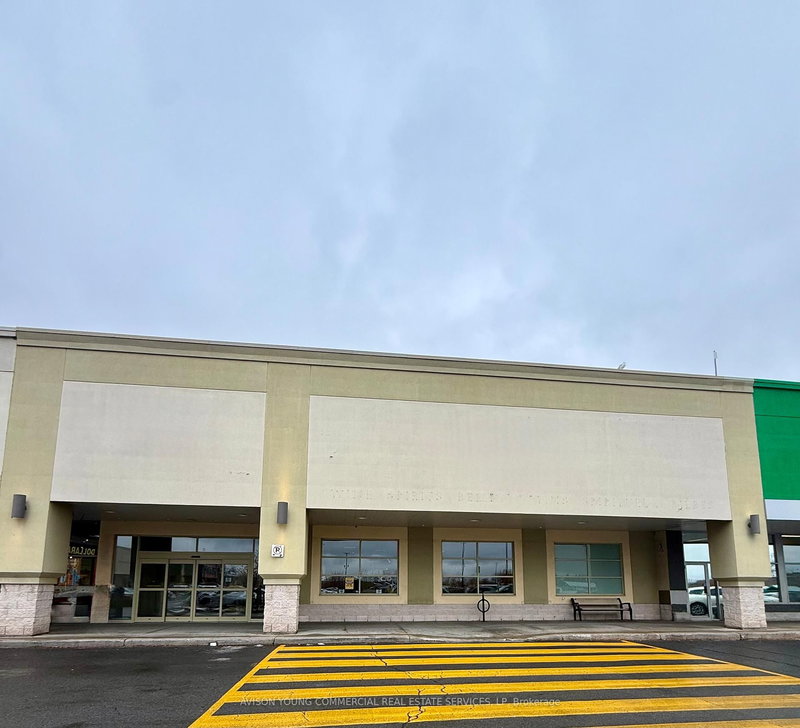 111 - 960 Brookdale Ave, Cornwall, K6J 4P5 | Image 3