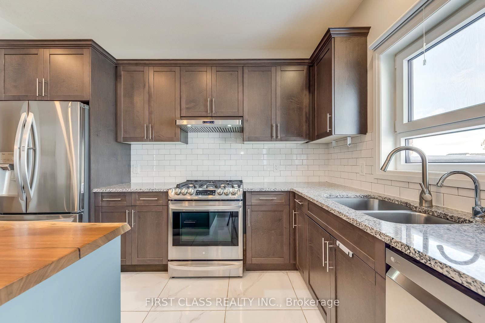 22 Grandville Circle - Photo 12