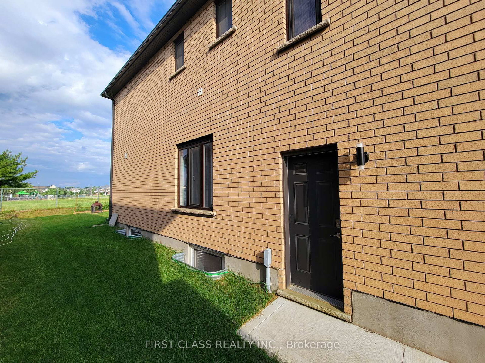 22 Grandville Circle - Photo 40