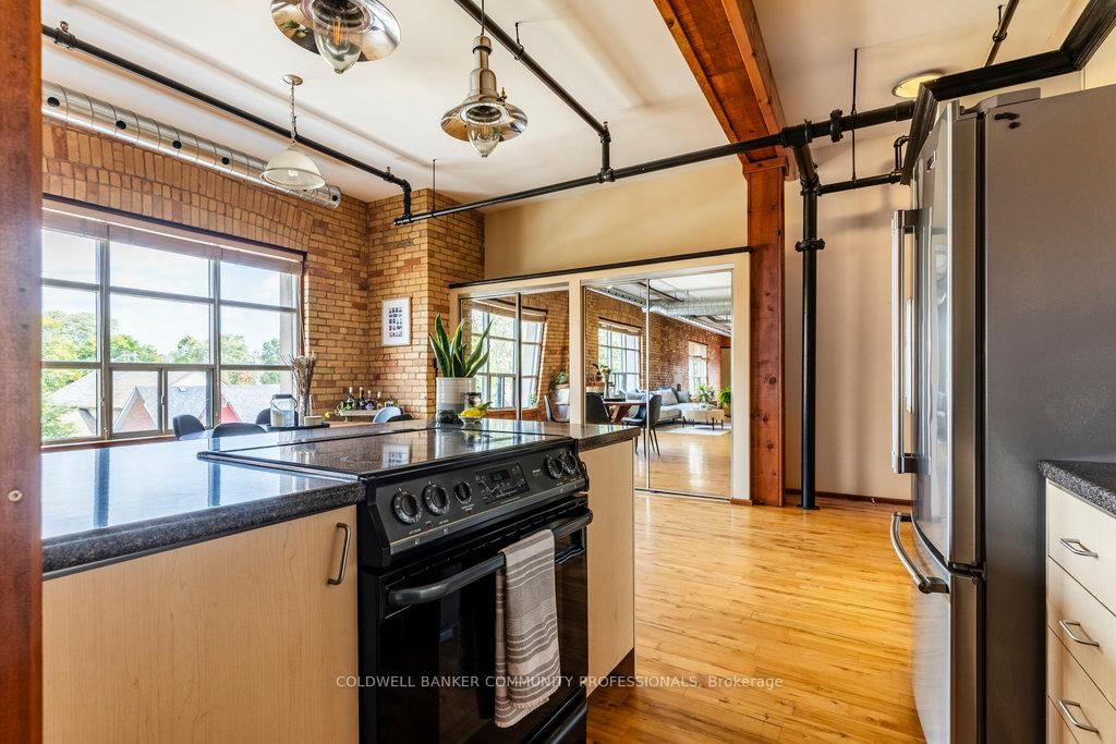 Condo for sale at 44-36 Margaret Street, Hamilton, Ontario, L8P 4C8 - Strathcona - MLS: X12690424