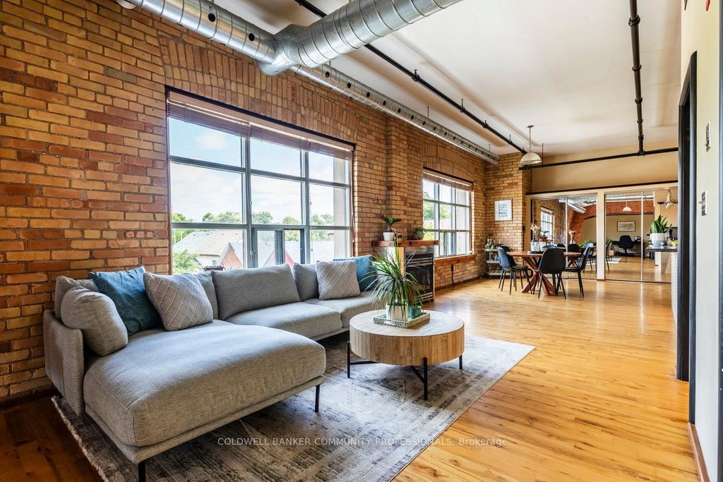 Condo for sale at 44-36 Margaret Street, Hamilton, Ontario, L8P 4C8 - Strathcona - MLS: X12690424