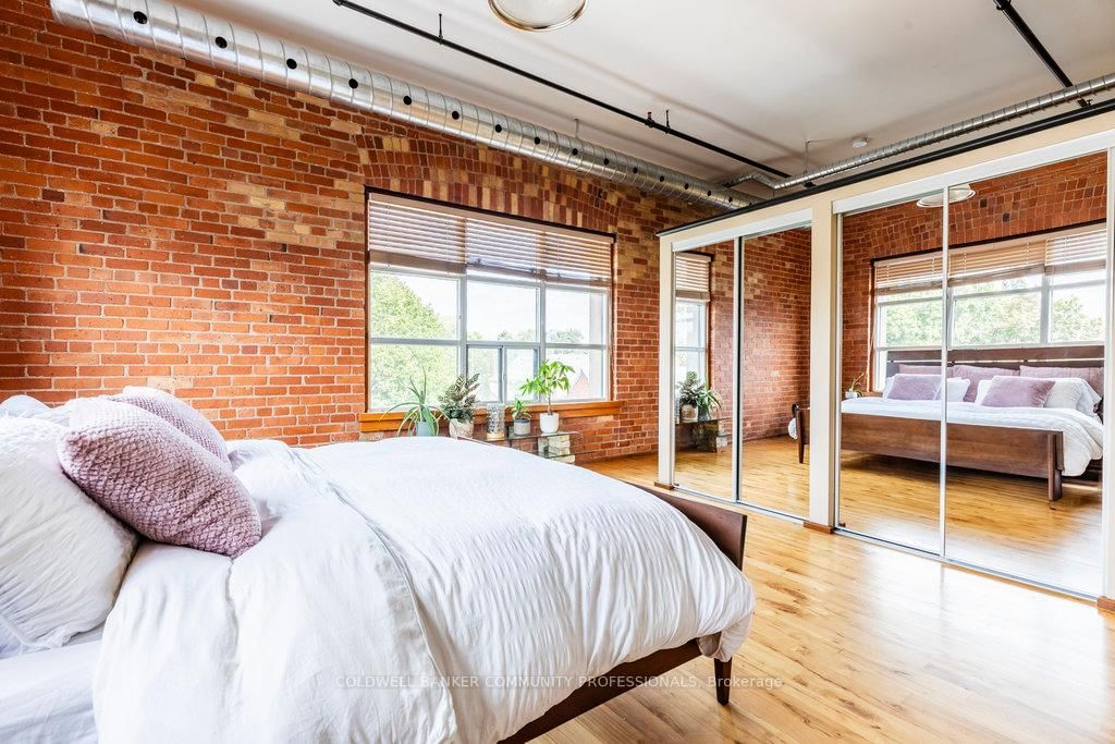 Condo for sale at 44-36 Margaret Street, Hamilton, Ontario, L8P 4C8 - Strathcona - MLS: X12690424