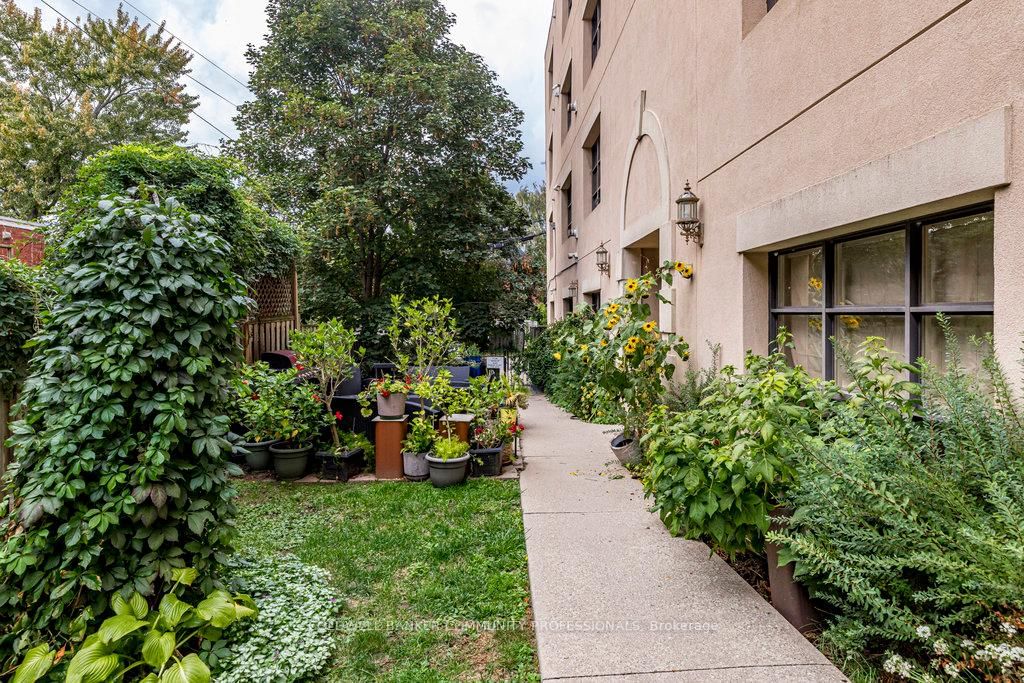 Condo for sale at 44-36 Margaret Street, Hamilton, Ontario, L8P 4C8 - Strathcona - MLS: X12690424