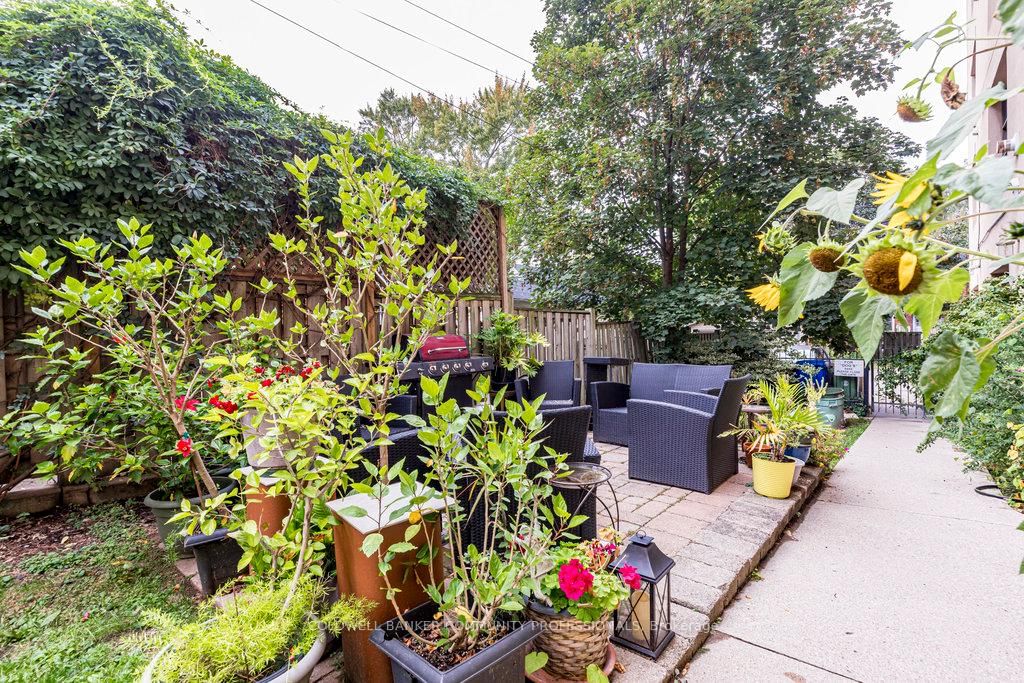 Condo for sale at 44-36 Margaret Street, Hamilton, Ontario, L8P 4C8 - Strathcona - MLS: X12690424