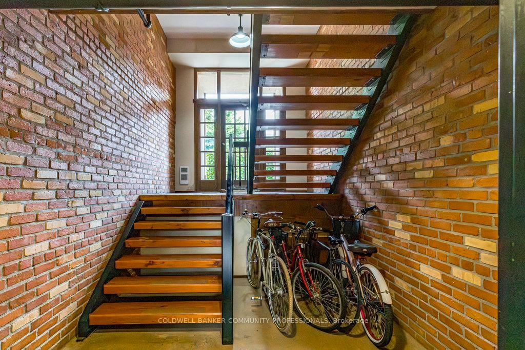 Condo for sale at 44-36 Margaret Street, Hamilton, Ontario, L8P 4C8 - Strathcona - MLS: X12690424