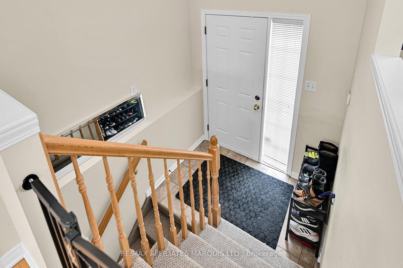 2241 GLEN BROOK Dr, Cornwall, K6H 7N1 | Image 2