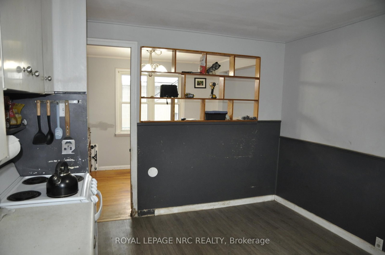 Detached House for sale at 129 Gilmore Road, Fort Erie, Ontario, L2A 2L9 - Central - MLS: X12690942