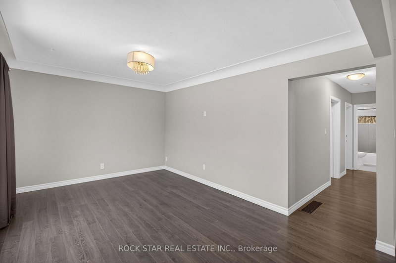 399 East 15th St, Hamilton, L9A 4G9 | Image 3