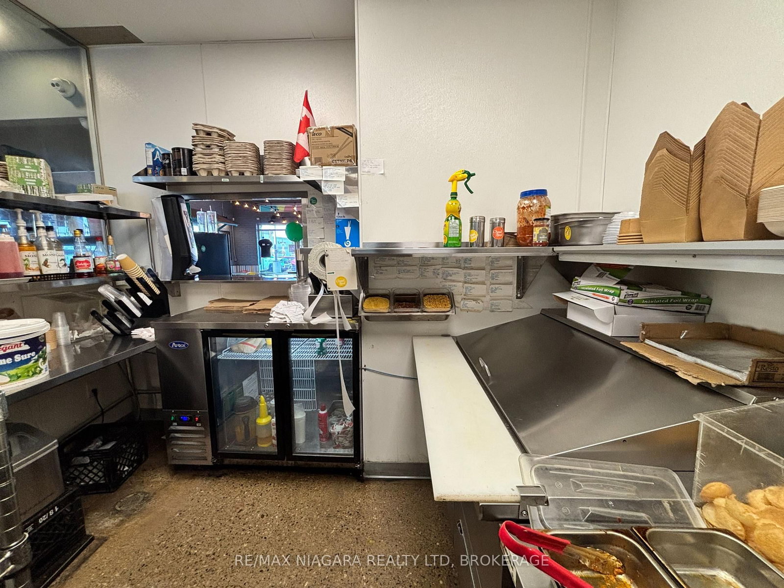 1356 S South Service Road S, Unit Unit #4 - Photo 17