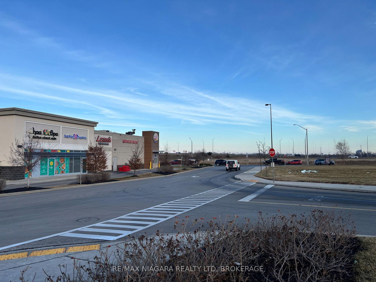 1356 S South Service Road S, Unit Unit #4 - Photo 27