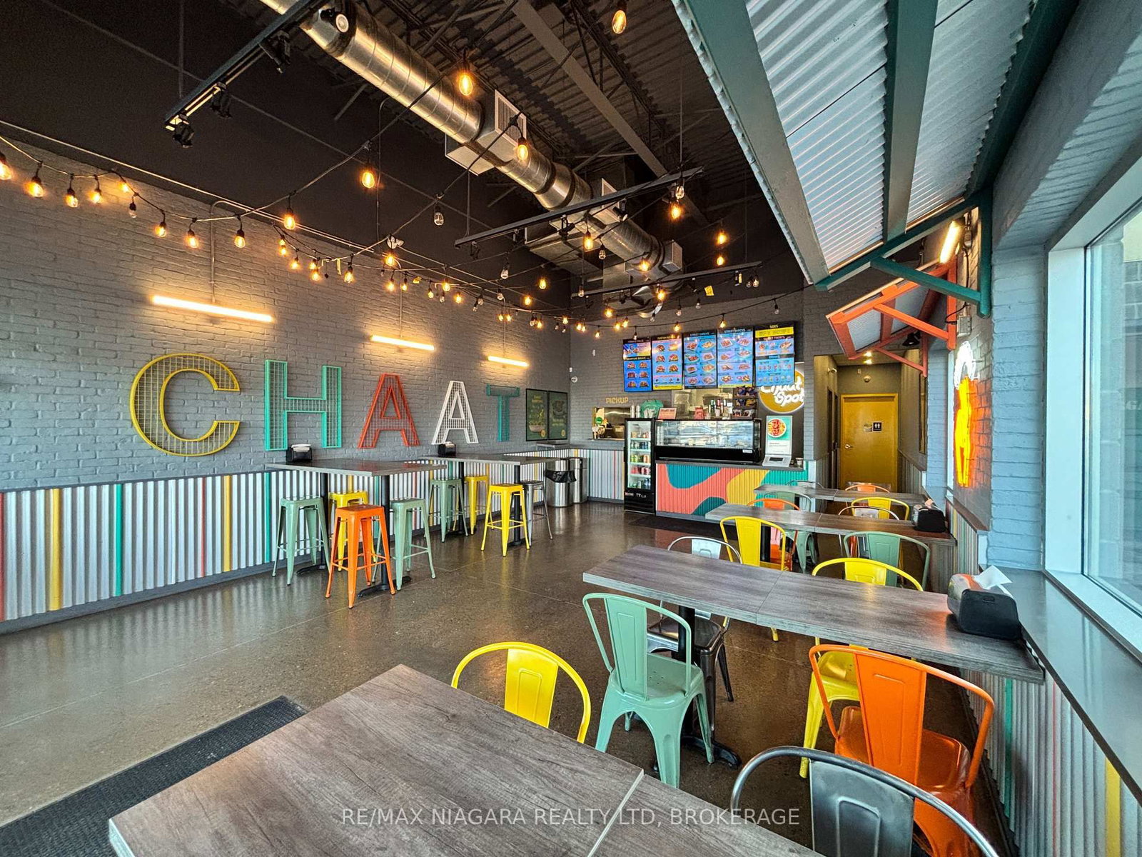 1356 S South Service Road S, Unit Unit #4 - Photo 6